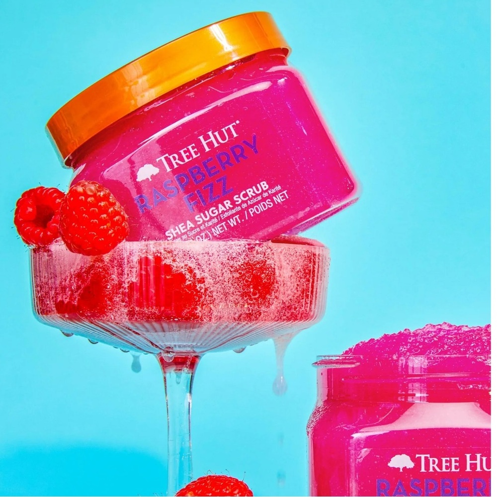 Tree Hut Raspberry Fizz Sugar Scrub - Picture 2 of 3